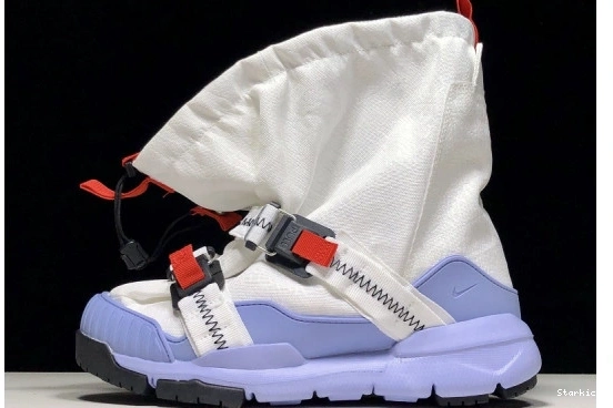 Yard Mars AH7767-101 Nike Sachs' Overshoe 'Tom - 0828